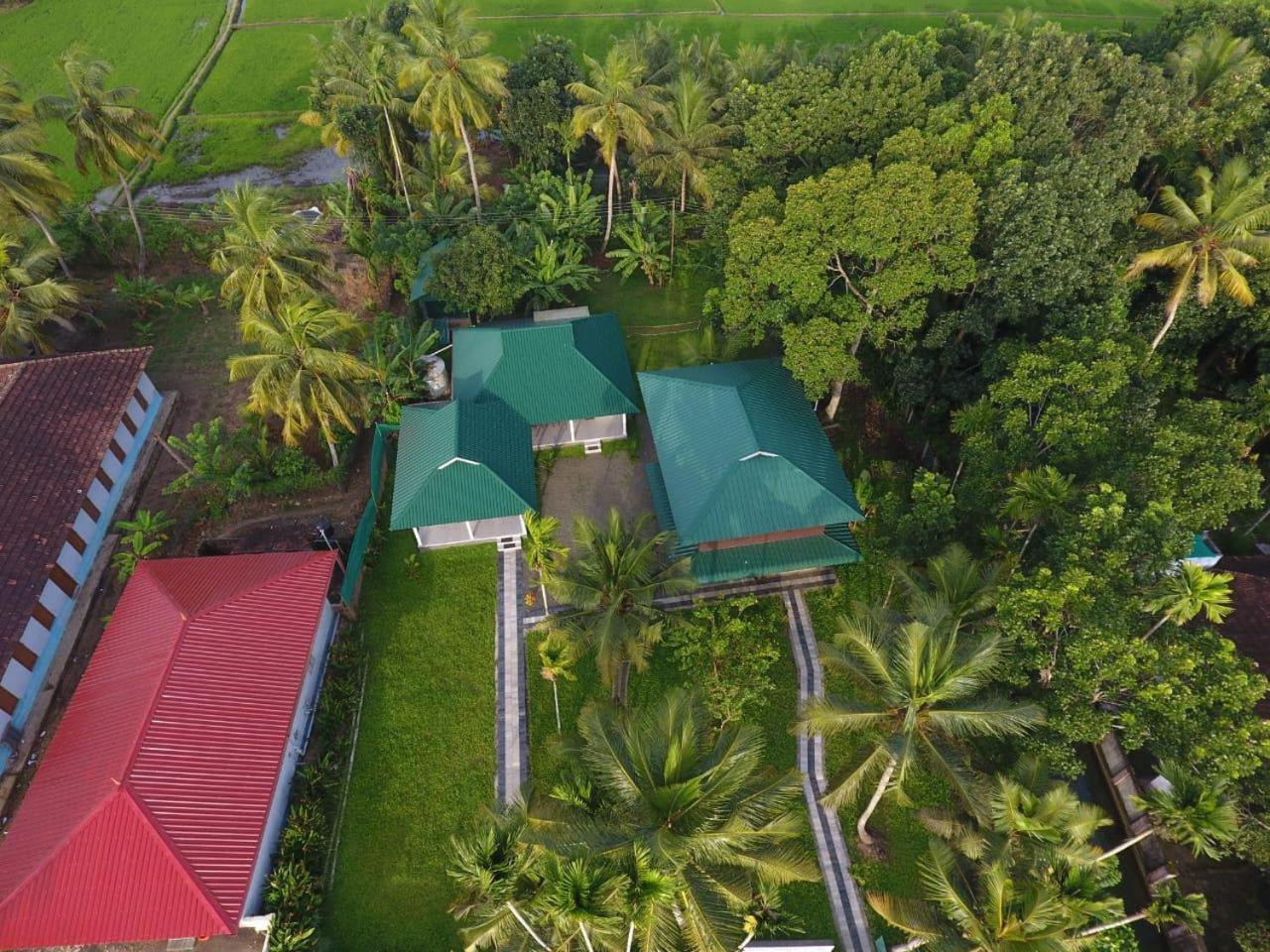 Pamba Inn Alappuzha Exterior foto