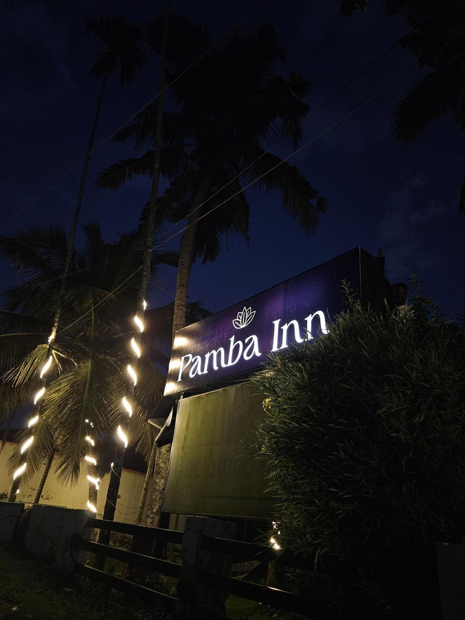 Pamba Inn Alappuzha Exterior foto